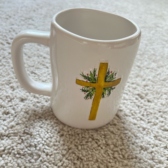 Rae Dunn Mug - Picture 6 of 6